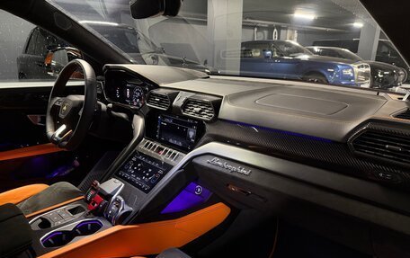 Lamborghini Urus I, 2022 год, 25 800 000 рублей, 7 фотография