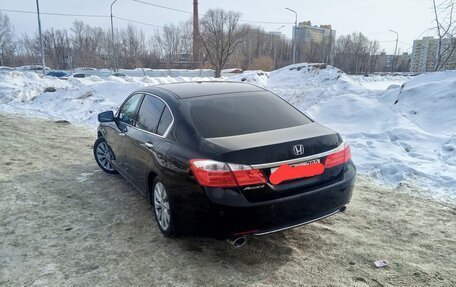 Honda Accord IX рестайлинг, 2013 год, 1 700 000 рублей, 3 фотография