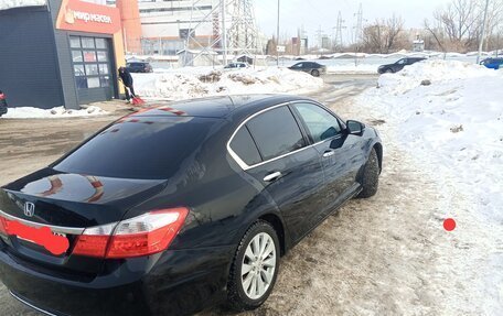 Honda Accord IX рестайлинг, 2013 год, 1 700 000 рублей, 6 фотография