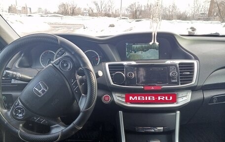 Honda Accord IX рестайлинг, 2013 год, 1 700 000 рублей, 14 фотография