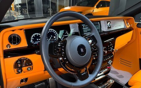 Rolls-Royce Phantom VIII, 2024 год, 65 000 000 рублей, 9 фотография