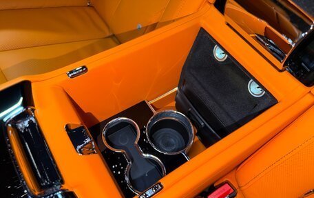 Rolls-Royce Phantom VIII, 2024 год, 65 000 000 рублей, 17 фотография