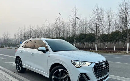 Audi Q3, 2023 год, 2 500 000 рублей, 3 фотография
