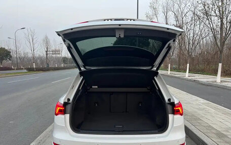 Audi Q3, 2023 год, 2 500 000 рублей, 8 фотография