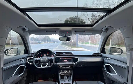 Audi Q3, 2023 год, 2 500 000 рублей, 13 фотография