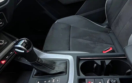 Audi Q3, 2023 год, 2 500 000 рублей, 27 фотография