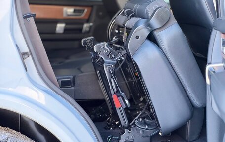 Land Rover Discovery IV, 2015 год, 3 100 000 рублей, 8 фотография