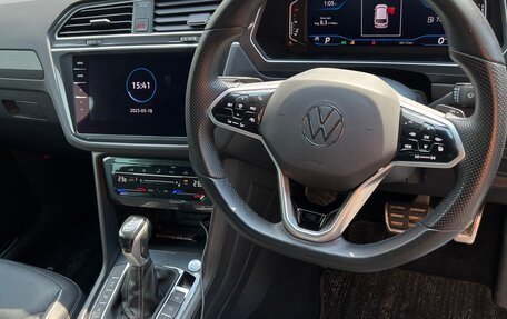 Volkswagen Tiguan II, 2021 год, 2 400 000 рублей, 5 фотография