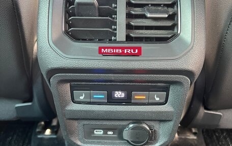 Volkswagen Tiguan II, 2021 год, 2 400 000 рублей, 7 фотография