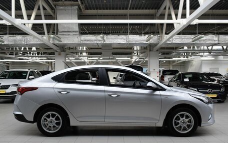 Hyundai Solaris II рестайлинг, 2021 год, 1 450 000 рублей, 6 фотография