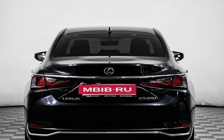 Lexus ES VII, 2020 год, 3 700 000 рублей, 6 фотография