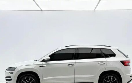 Skoda Karoq I, 2022 год, 1 990 000 рублей, 6 фотография