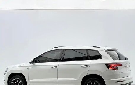 Skoda Karoq I, 2022 год, 1 990 000 рублей, 5 фотография