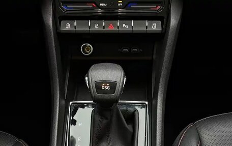 Skoda Karoq I, 2022 год, 1 990 000 рублей, 11 фотография