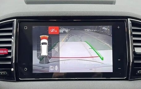 Skoda Karoq I, 2022 год, 1 990 000 рублей, 12 фотография