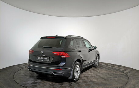 Volkswagen Tiguan II, 2021 год, 2 900 000 рублей, 5 фотография