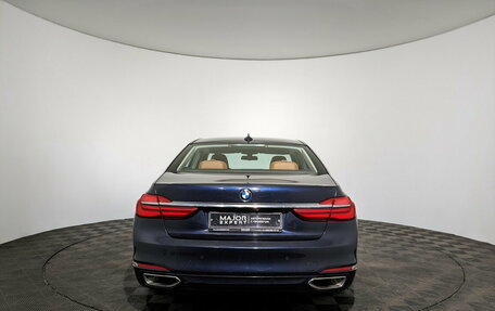 BMW 7 серия, 2016 год, 3 490 000 рублей, 6 фотография