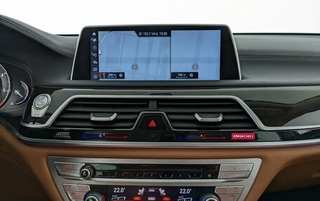 BMW 7 серия, 2016 год, 3 490 000 рублей, 14 фотография