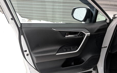 Toyota RAV4, 2020 год, 3 750 000 рублей, 19 фотография