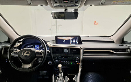 Lexus RX IV рестайлинг, 2018 год, 4 480 000 рублей, 18 фотография