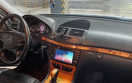 Mercedes-Benz E-Класс, 2002 год, 1 150 000 рублей, 13 фотография