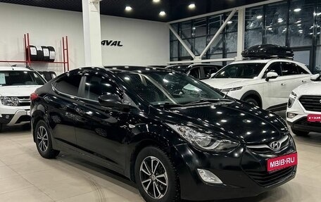Hyundai Elantra V, 2013 год, 950 000 рублей, 1 фотография