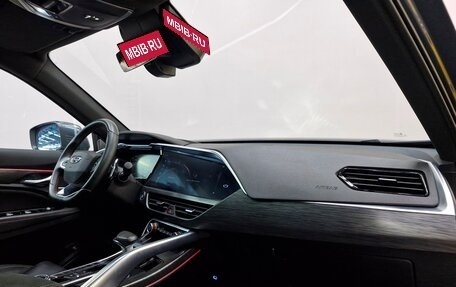 Geely Tugella FY11, 2023 год, 3 000 000 рублей, 6 фотография