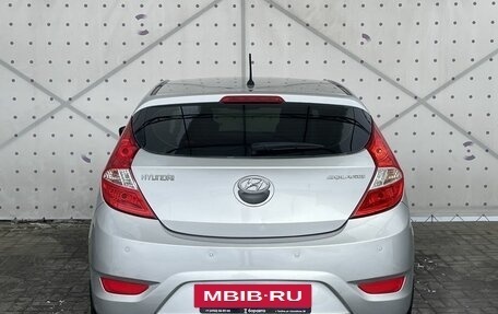 Hyundai Solaris II рестайлинг, 2013 год, 835 000 рублей, 6 фотография