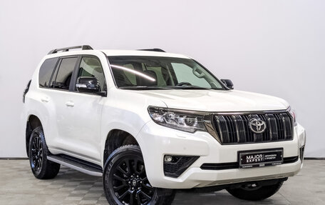 Toyota Land Cruiser Prado 150 рестайлинг 2, 2021 год, 7 350 000 рублей, 3 фотография