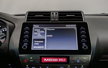 Toyota Land Cruiser Prado 150 рестайлинг 2, 2021 год, 7 350 000 рублей, 15 фотография