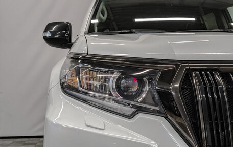 Toyota Land Cruiser Prado 150 рестайлинг 2, 2021 год, 7 350 000 рублей, 17 фотография