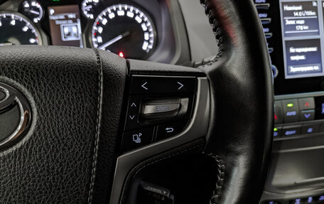 Toyota Land Cruiser Prado 150 рестайлинг 2, 2021 год, 7 350 000 рублей, 27 фотография