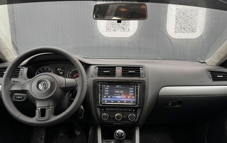 Volkswagen Jetta VI, 2012 год, 899 000 рублей, 6 фотография