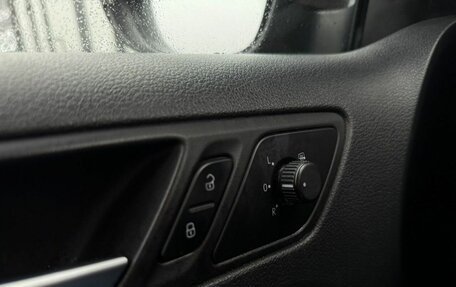 Volkswagen Jetta VI, 2012 год, 899 000 рублей, 14 фотография