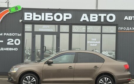 Volkswagen Jetta VI, 2012 год, 899 000 рублей, 4 фотография