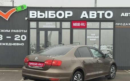 Volkswagen Jetta VI, 2012 год, 899 000 рублей, 2 фотография