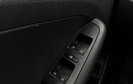 Volkswagen Jetta VI, 2012 год, 899 000 рублей, 13 фотография