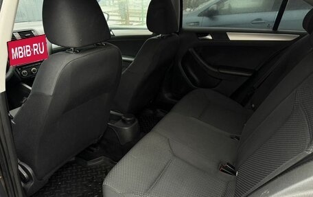 Volkswagen Jetta VI, 2012 год, 899 000 рублей, 9 фотография