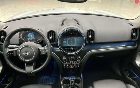 MINI Countryman II (F60), 2022 год, 2 490 000 рублей, 6 фотография