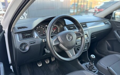 Skoda Rapid I, 2014 год, 890 000 рублей, 9 фотография