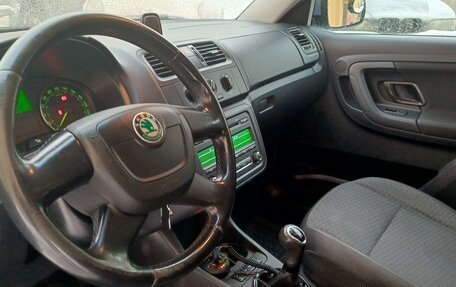 Skoda Fabia II, 2011 год, 349 000 рублей, 7 фотография