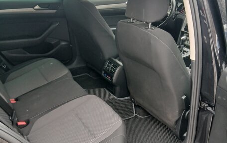 Volkswagen Passat B8 рестайлинг, 2018 год, 2 140 000 рублей, 7 фотография