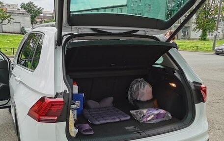 Volkswagen Tiguan II, 2018 год, 2 200 000 рублей, 9 фотография