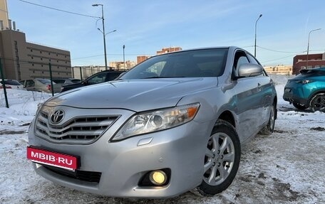Toyota Camry, 2010 год, 965 000 рублей, 3 фотография