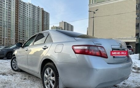Toyota Camry, 2010 год, 965 000 рублей, 11 фотография
