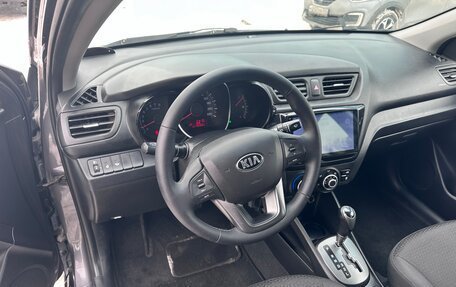 KIA Rio III рестайлинг, 2014 год, 850 000 рублей, 10 фотография