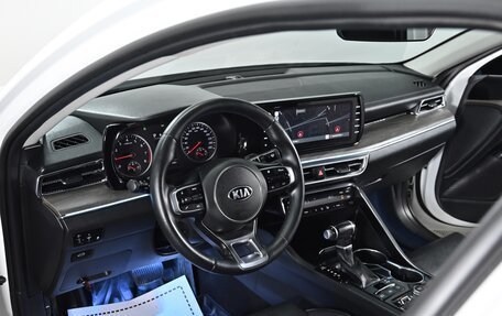 KIA K5, 2020 год, 2 399 000 рублей, 10 фотография