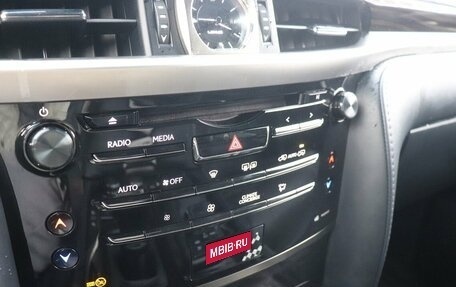 Lexus LX III, 2021 год, 9 950 000 рублей, 15 фотография