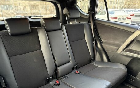 Toyota RAV4, 2016 год, 2 150 000 рублей, 10 фотография