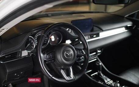 Mazda 6, 2020 год, 2 500 000 рублей, 10 фотография